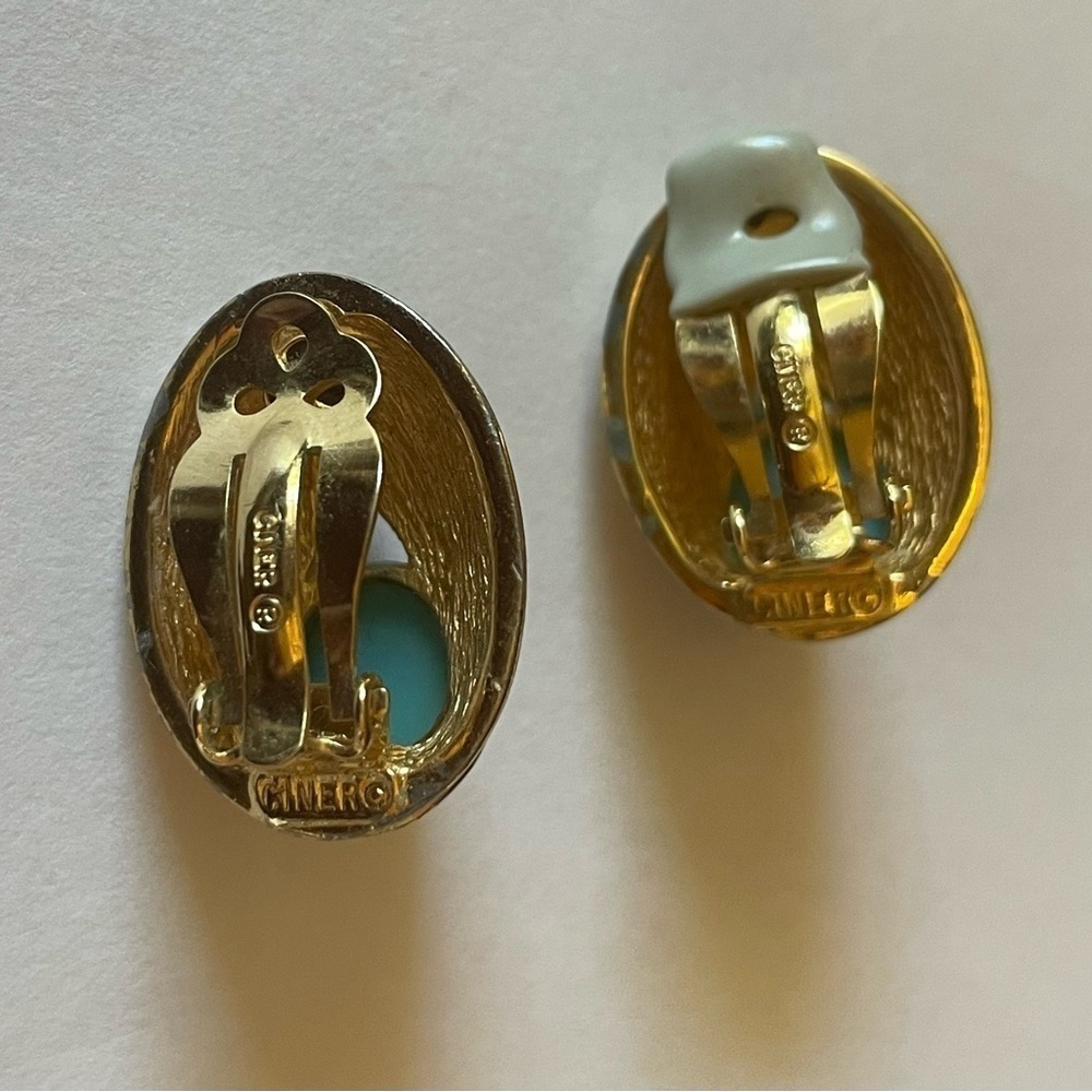 Ciner hand made earrings - Picture 2 of 2